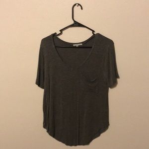 ‼️ 3/$20 - Charlotte Russe | Women’s Short Sleeve Deep V Pocket Tee | Size: M